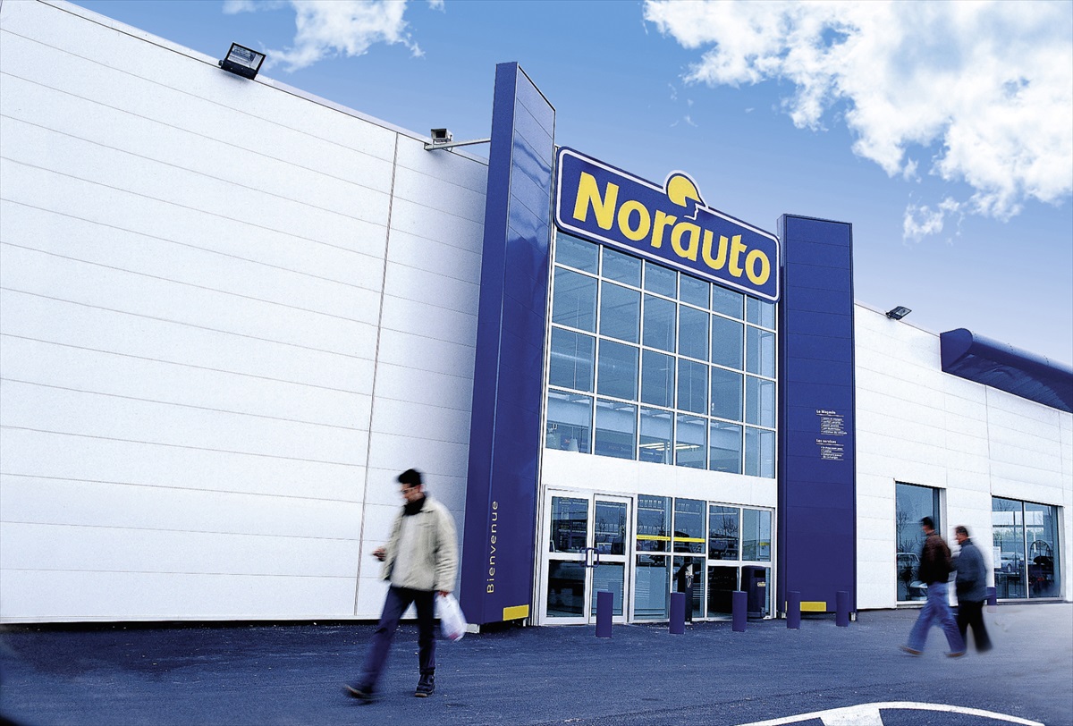 ショップ 日本上陸を果たしたフランス発のカー用品店 Norauto ノルオート とは カーデイズマガジン