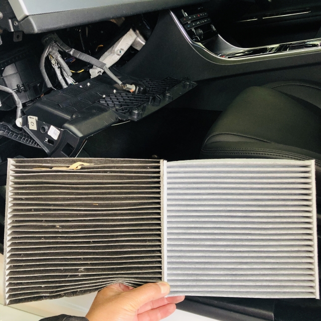 車のエアコンが臭いのは何故 消臭方法や対策方法をご紹介 カーデイズマガジン